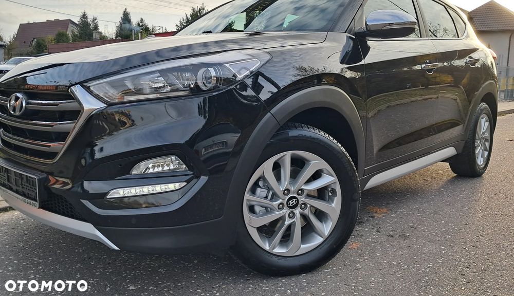 Hyundai Tucson blue 1.7 CRDi 2WD Style - 32