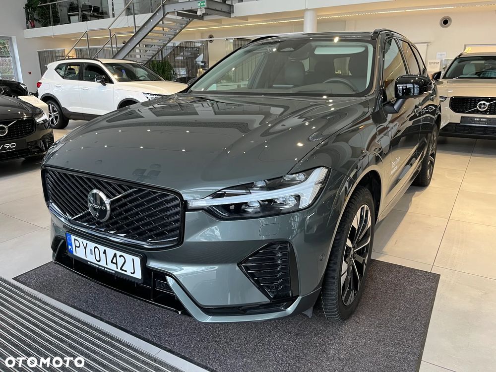 Volvo XC 60 T6 Plug-In Hybrid AWD Ultra Dark - 1