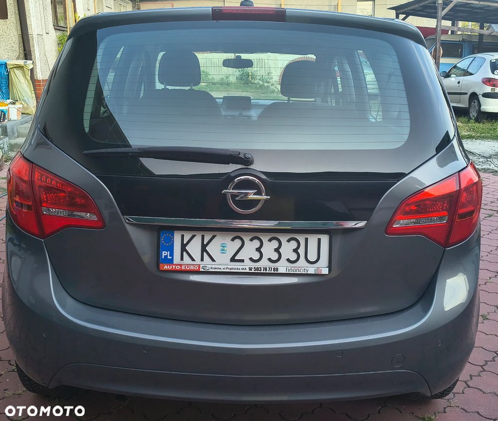 Opel Meriva - 10