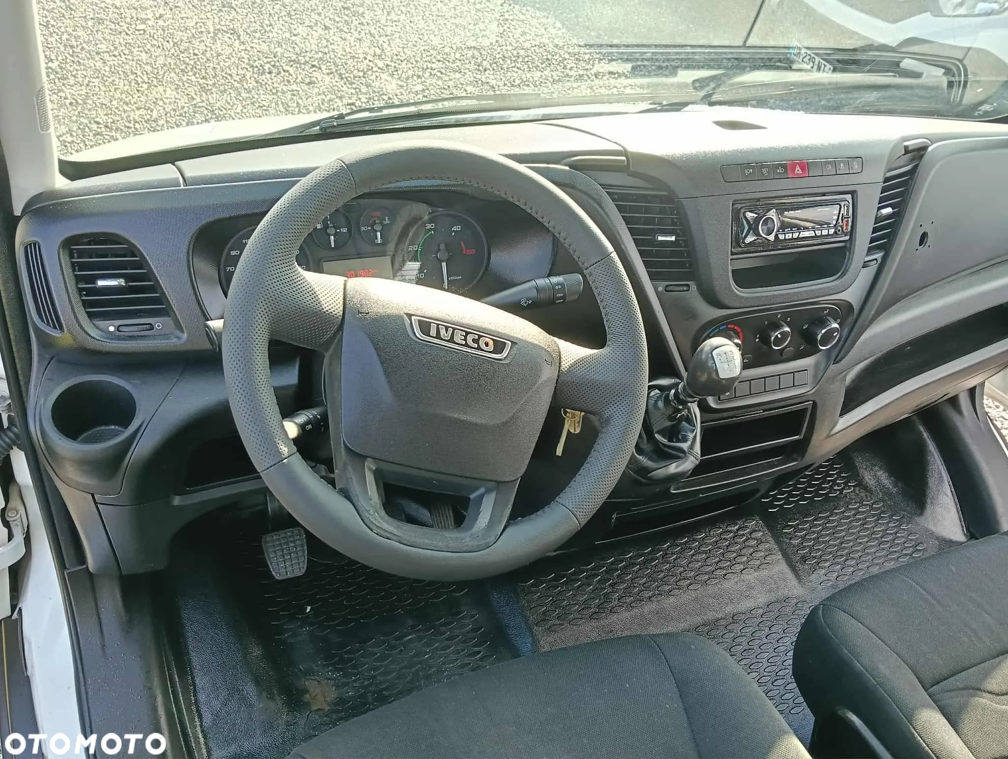 Iveco DAILY 35C13, 35C12, 35C14, 35C15 - 11
