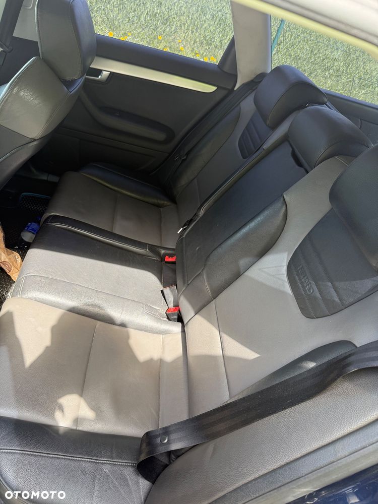 Audi A4 Avant 3.0 TDI DPF quattro tiptronic - 12