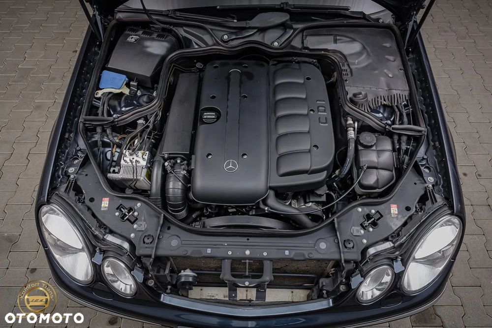 Mercedes-Benz Klasa E - 24