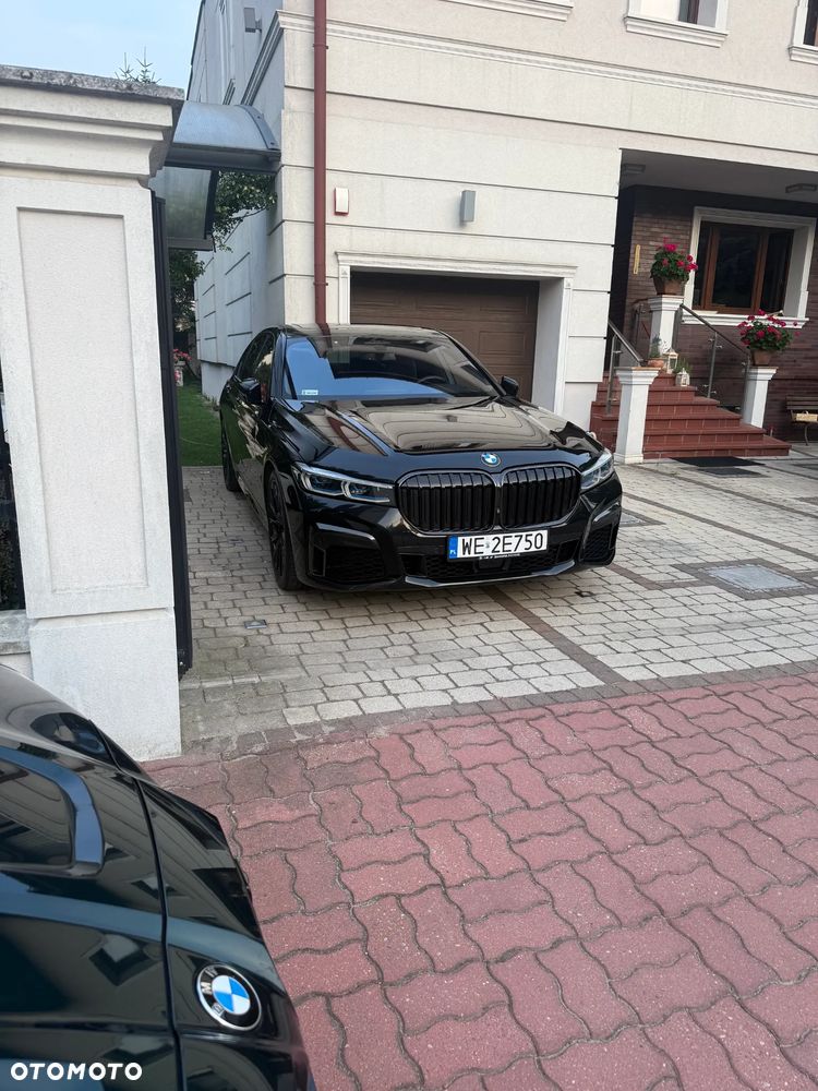 BMW Seria 7 750d xDrive - 27