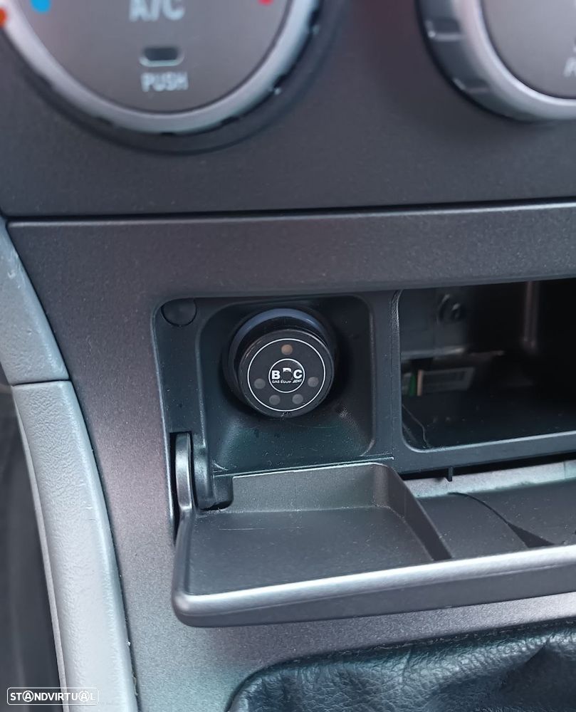 Subaru Forester 2.0 T XT - 27