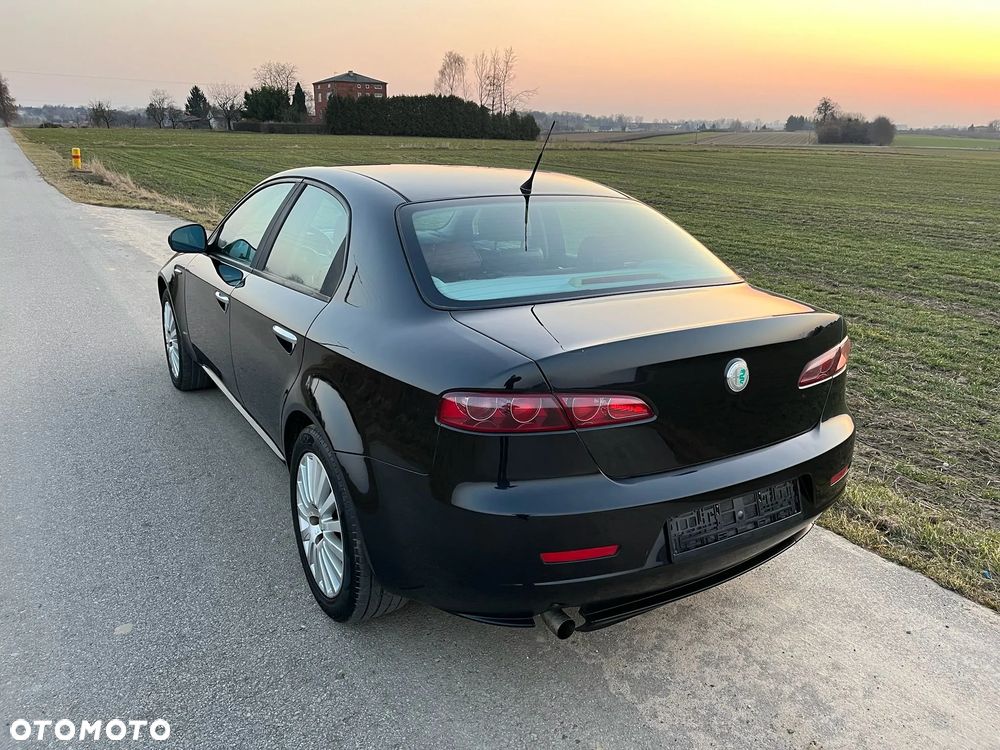 Alfa Romeo 159 - 24