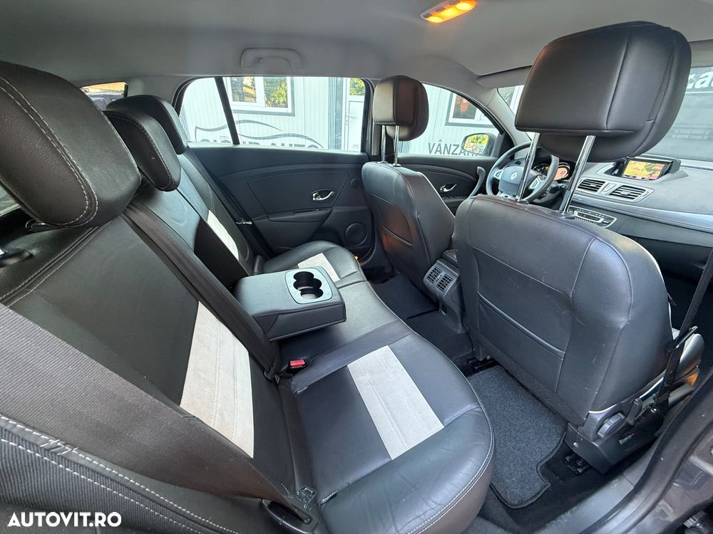 Renault Megane dCi 110 FAP Paris Business - 6