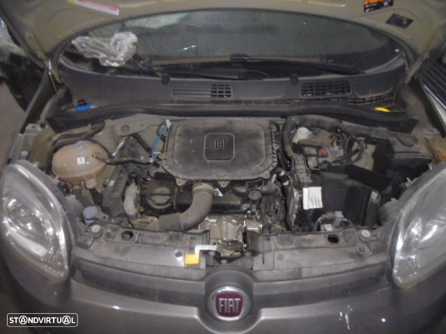 Carro MOT: 46341162 CXVEL : 463427791 FIAT  PANDA CROSS 3 2021 1.0I 69CV 5P CINZA GASOLINA/HIBRIDO - 2