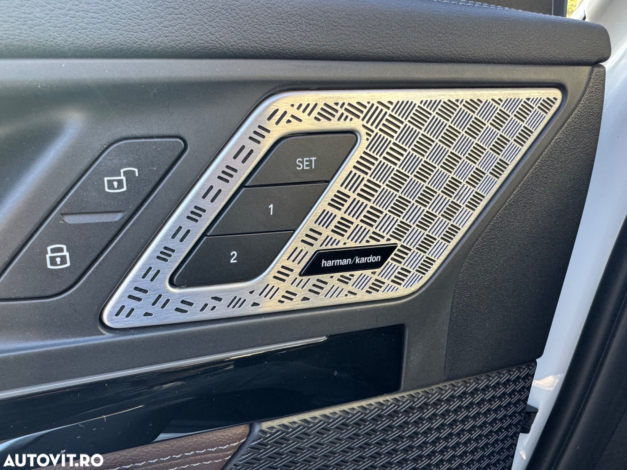 BMW X1 sDrive18d AT - 15