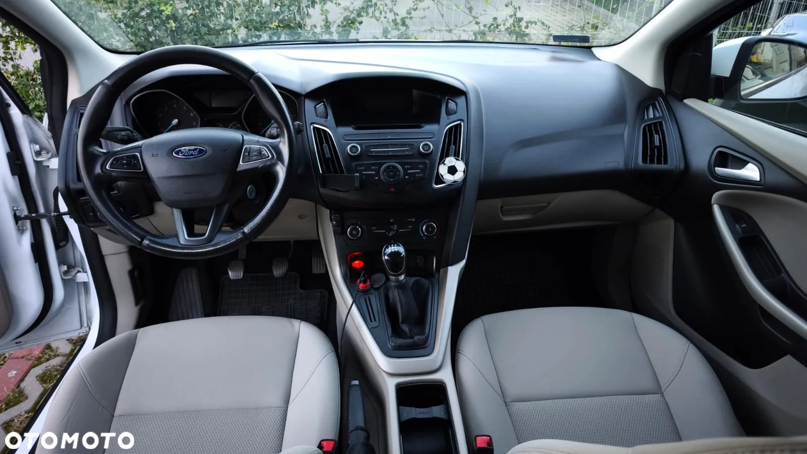 Ford Focus 1.6 Trend - 24