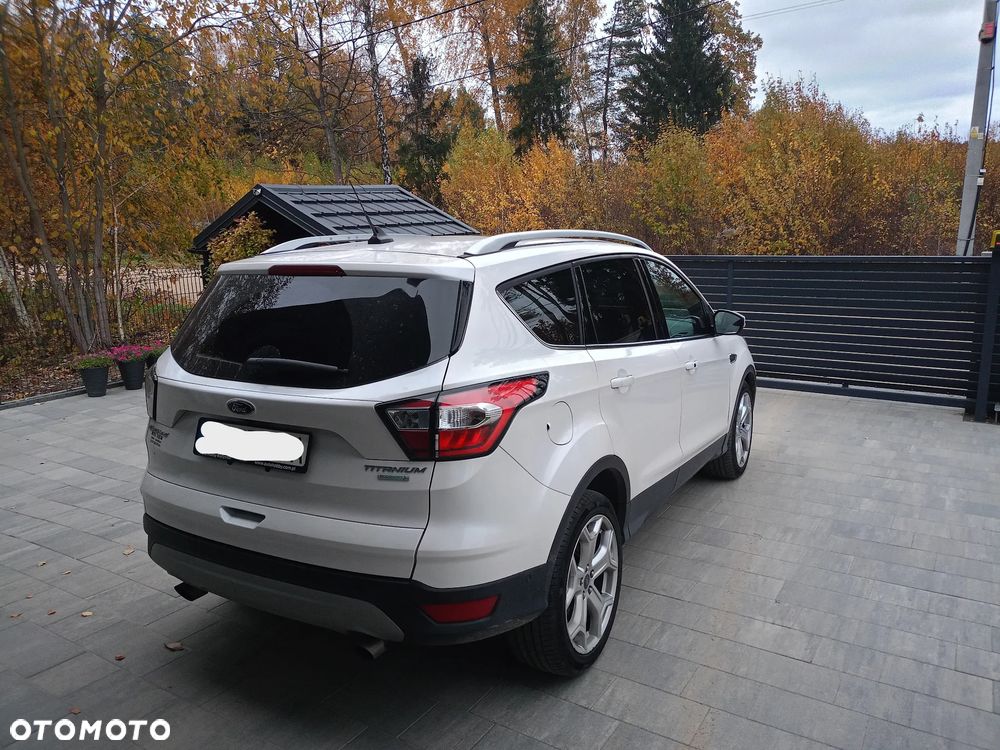 Ford Escape 2.0 EcoBoost AWD Titanium - 13