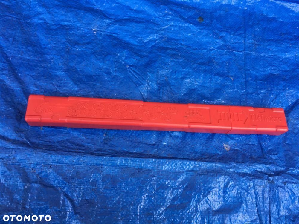 Mercedes GLA W212 Trójkąt Ostrzegawczy A1718900097 - 4