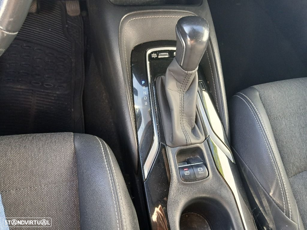 Toyota Corolla 1.8 Hybrid Comfort+P.Sport - 17