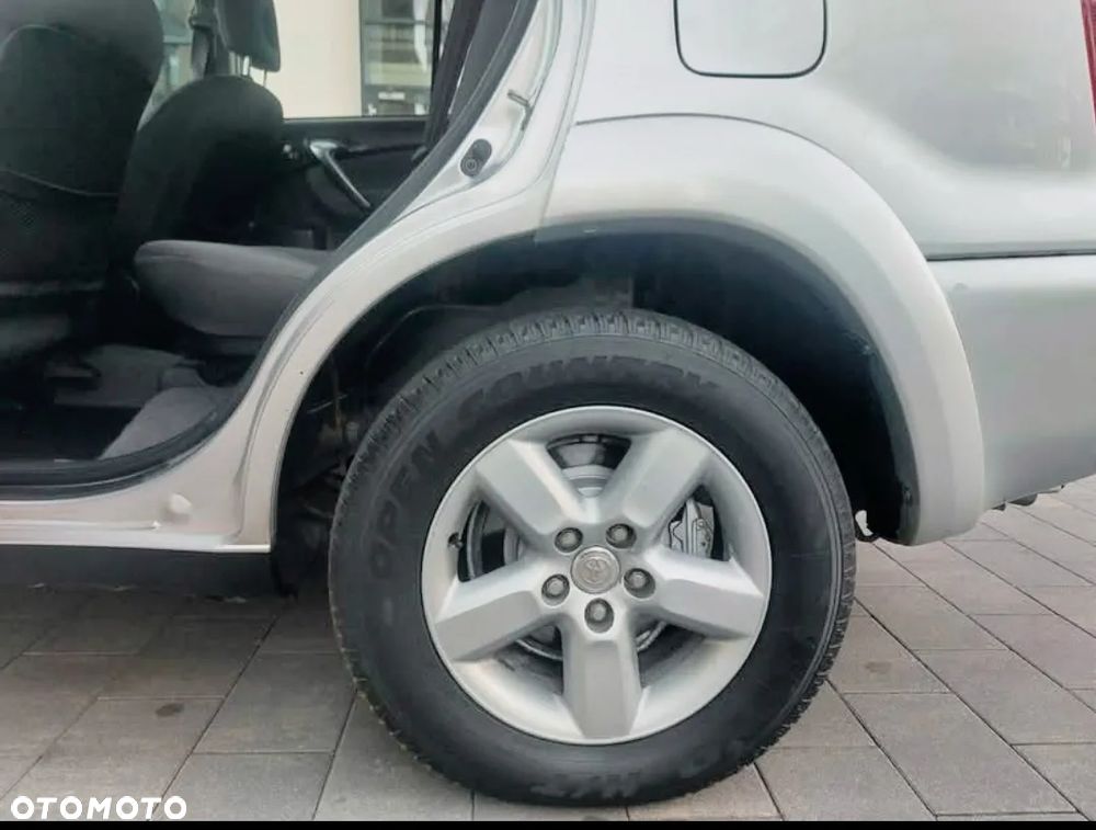 Toyota RAV4 2.0 D-4D Sol - 15