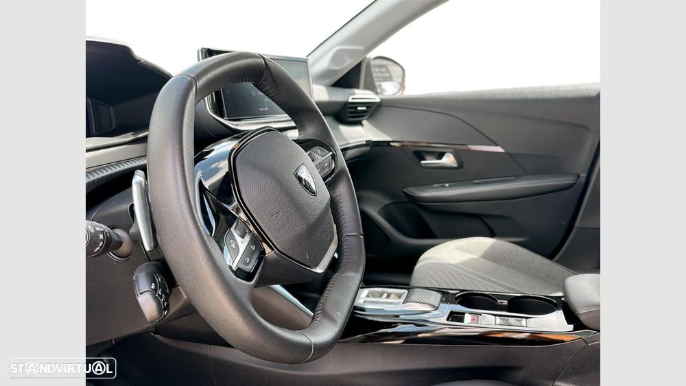 Peugeot 208 1.2 Hybrid Allure e-DCS6 - 14