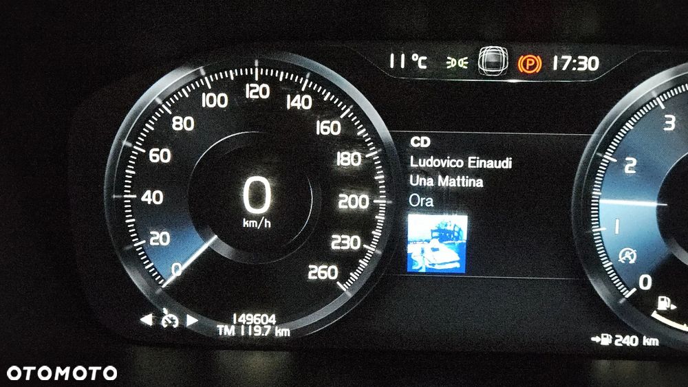 Volvo V60 T6 AWD R-Design - 30