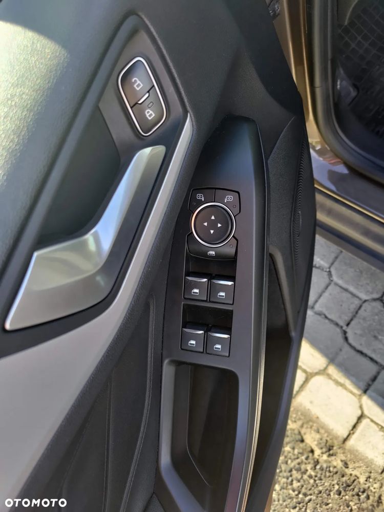 Ford Focus - 20