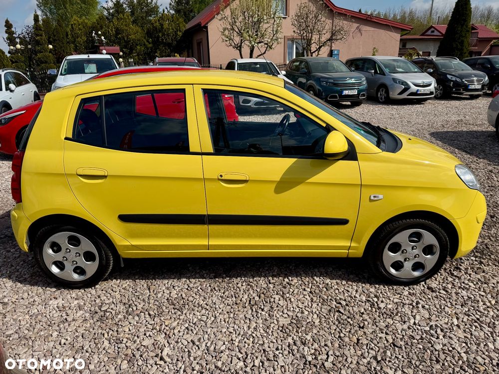 Kia Picanto - 4