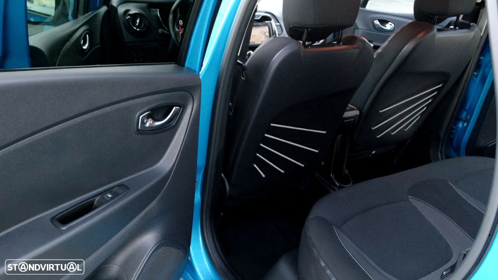 Renault Captur 0.9 TCE Exclusive XMOD - 45