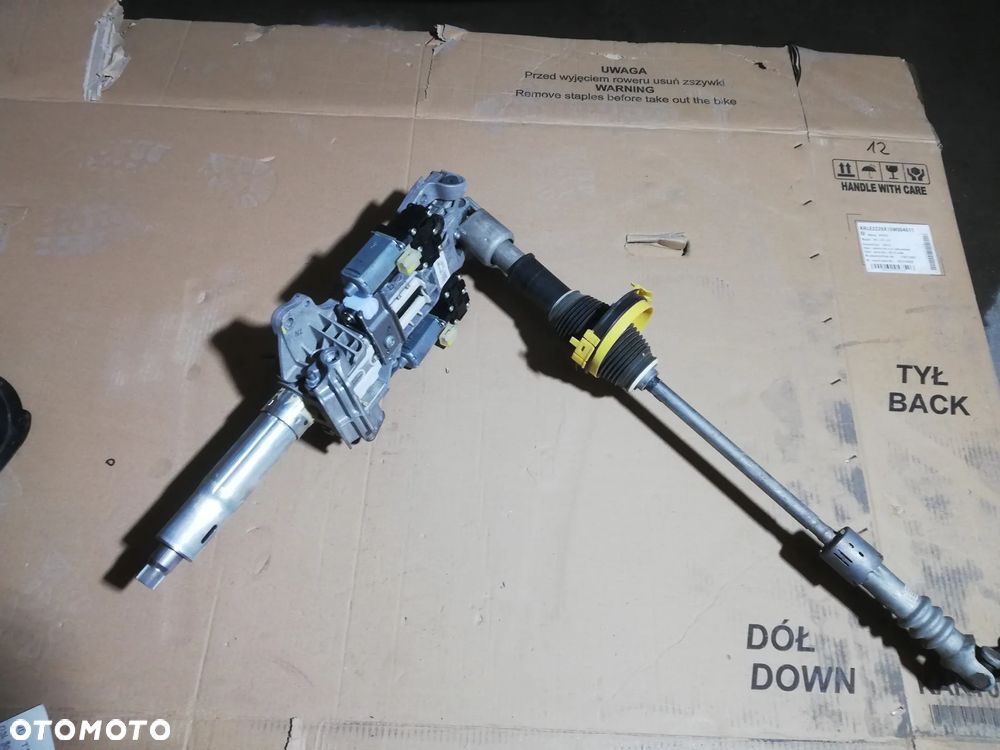 Mercedes W205 kolumna kierownicza A2054608701