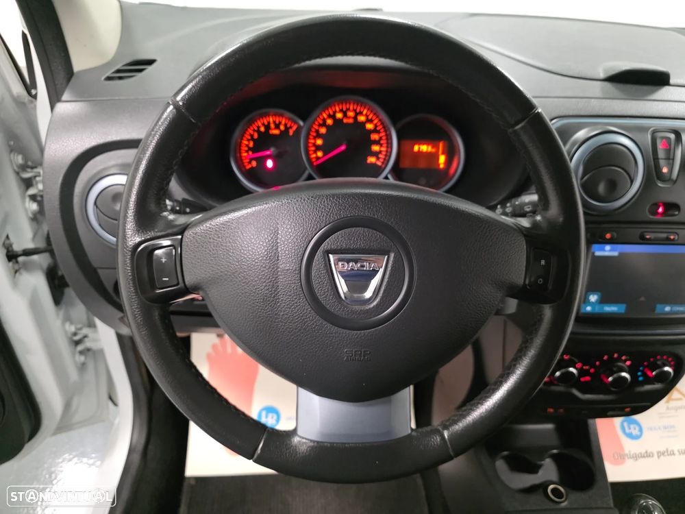 Dacia Lodgy TCe 115 Stepway - 47