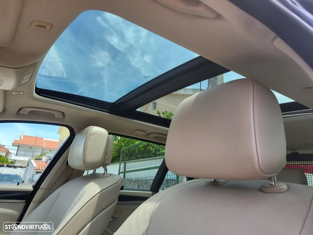 BMW 520 d Line Luxury Auto — fotografia 11