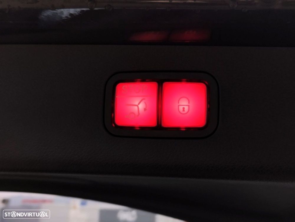 Mercedes-Benz E 300 de - 13