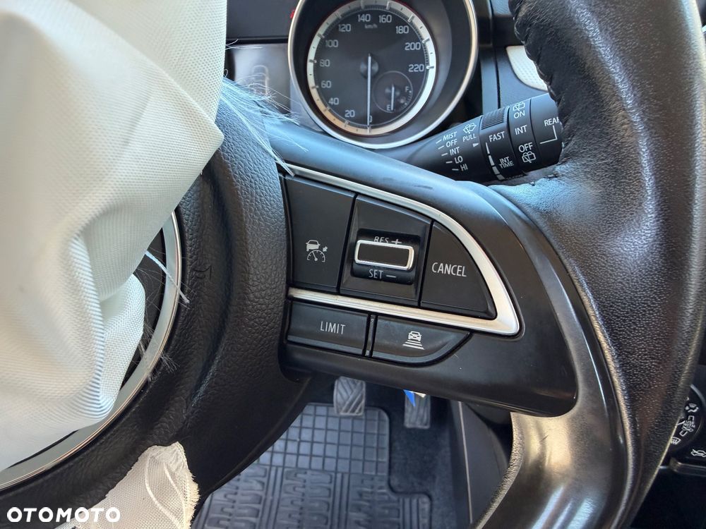 Suzuki Swift 1.2 Dualjet SHVS Premium - 25