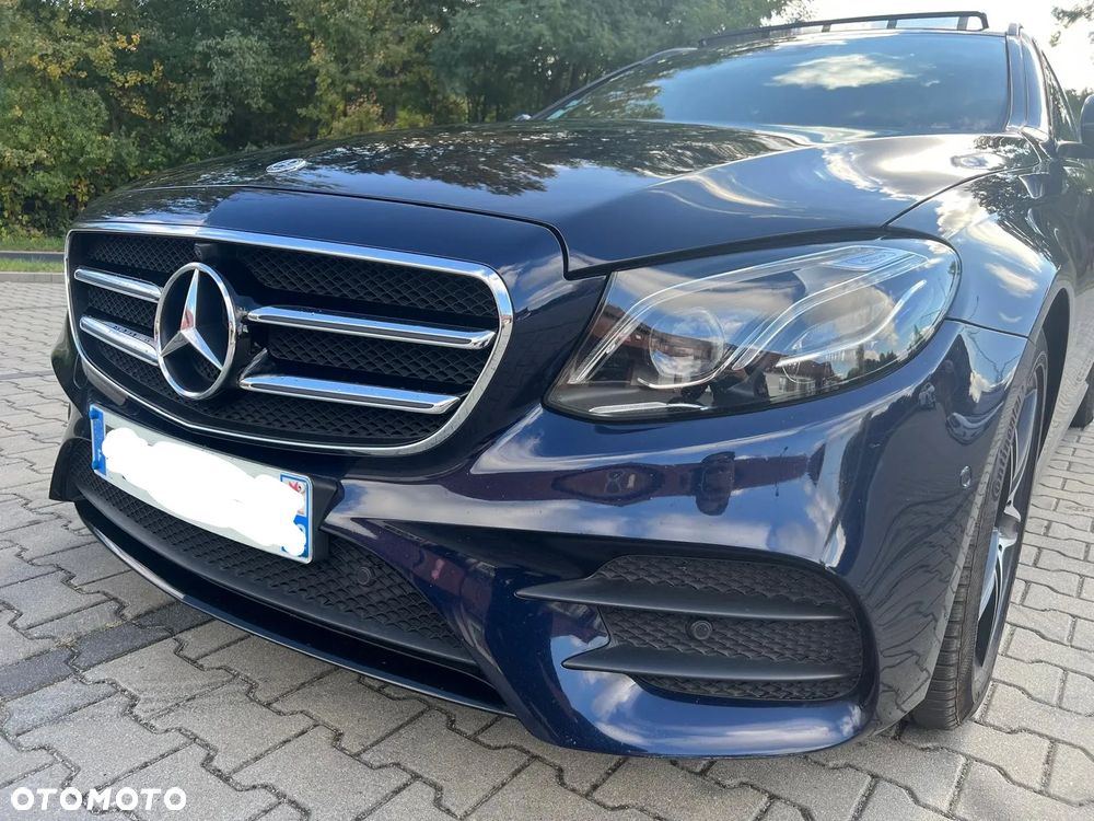 Mercedes-Benz Klasa E - 9