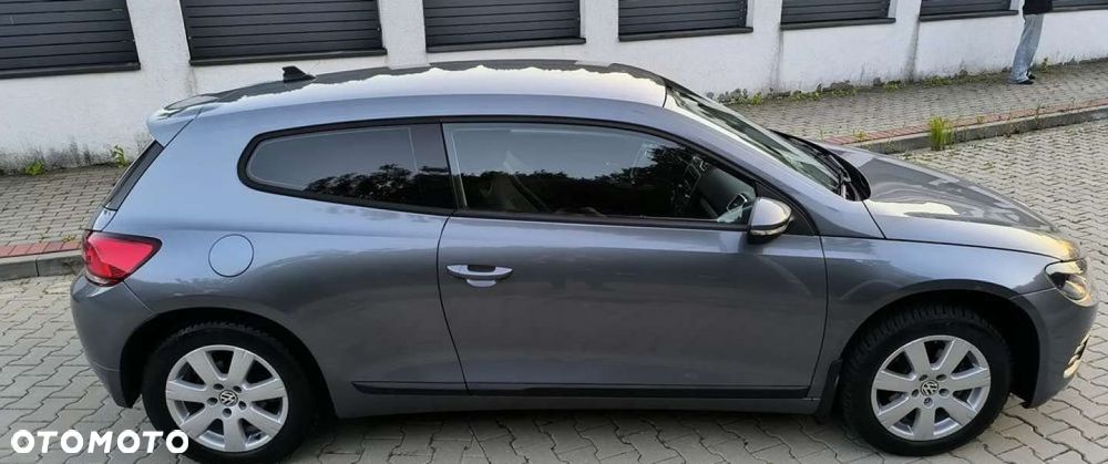Volkswagen Scirocco 2.0 TDI - 21