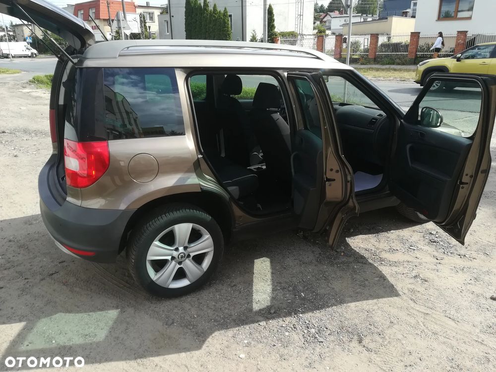 Skoda Yeti 1.2 TSI FAMILY - 9