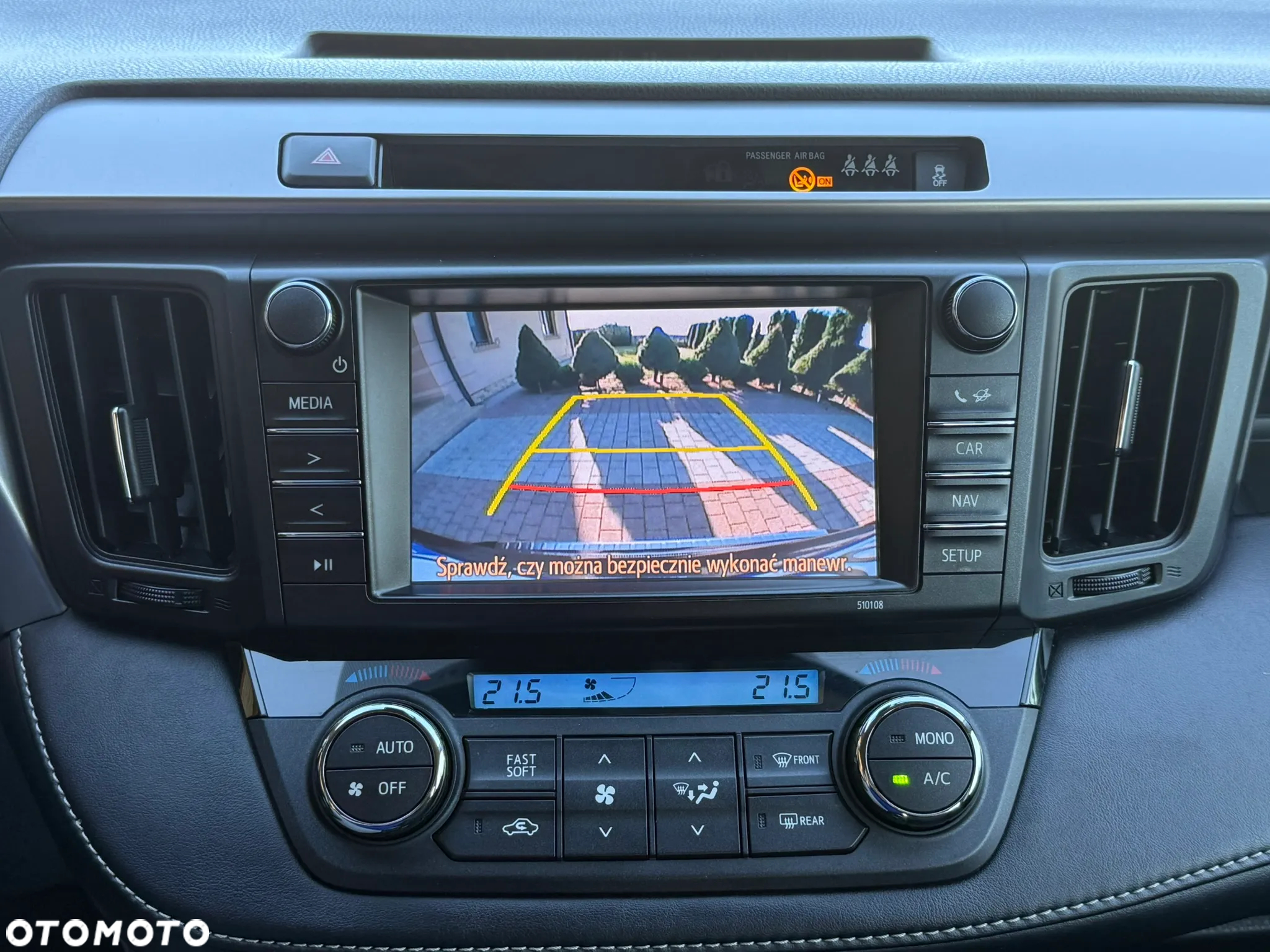 Toyota RAV4 2.0 Premium 4x4 MS - 18