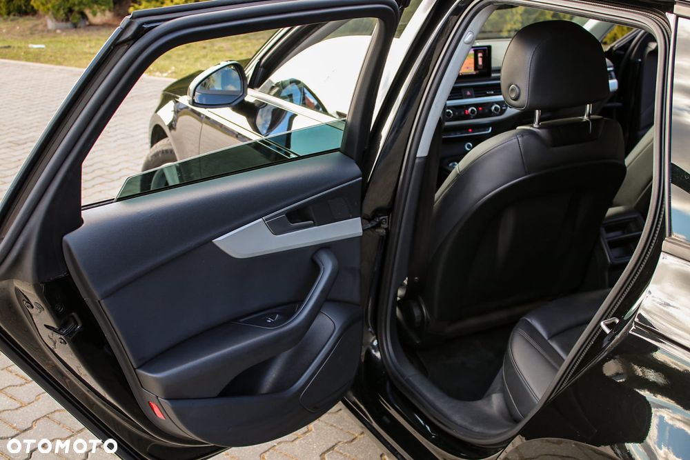 Audi A4 Avant 2.0 TDI S tronic - 24
