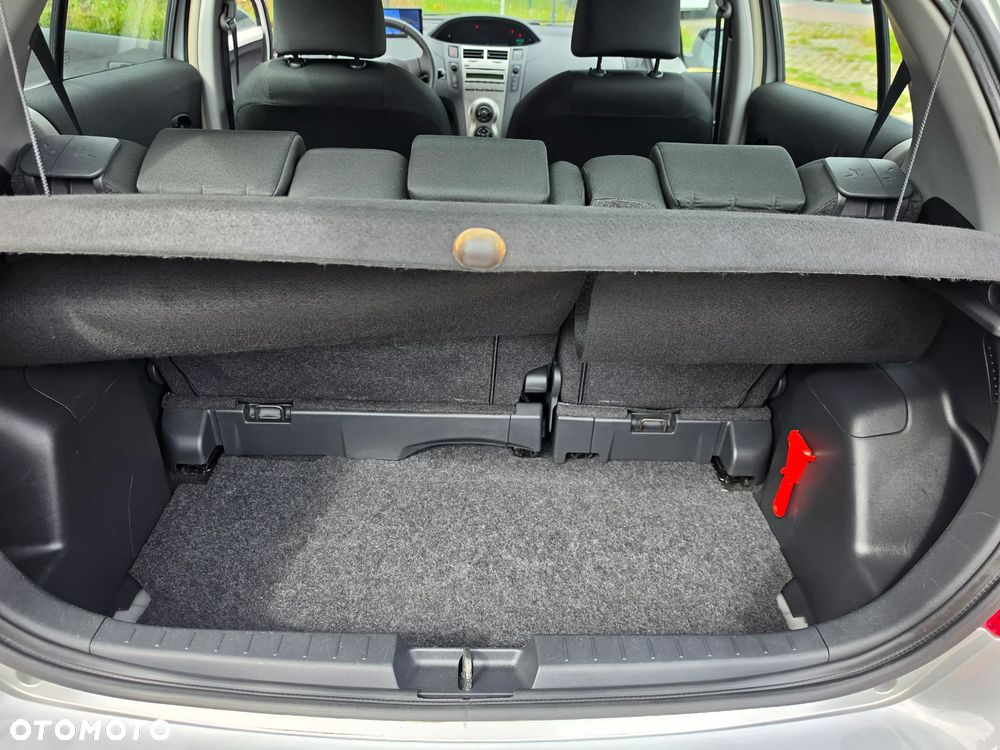 Toyota Yaris - 34