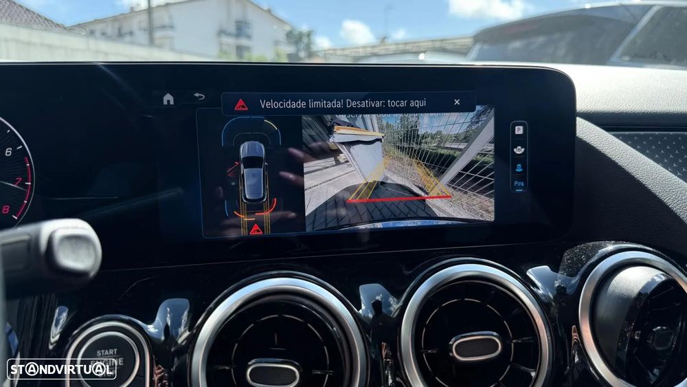 Mercedes-Benz GLA 200 Progressive - 17