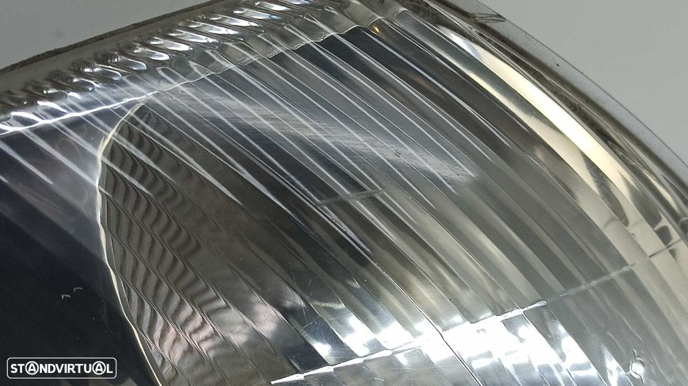 FAROLIM FRENTE DIREITO RENAULT MEGANE I CLASSIC (LA0) 1.9 D RN - 2