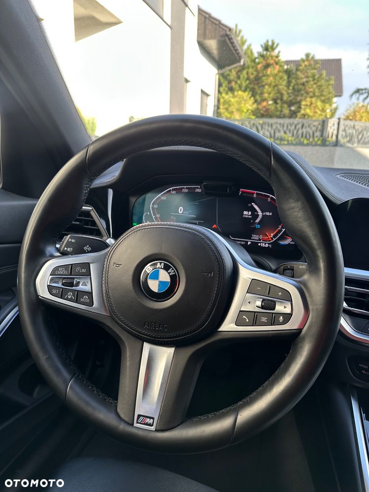 BMW Seria 3 320i Touring Sport Line - 23
