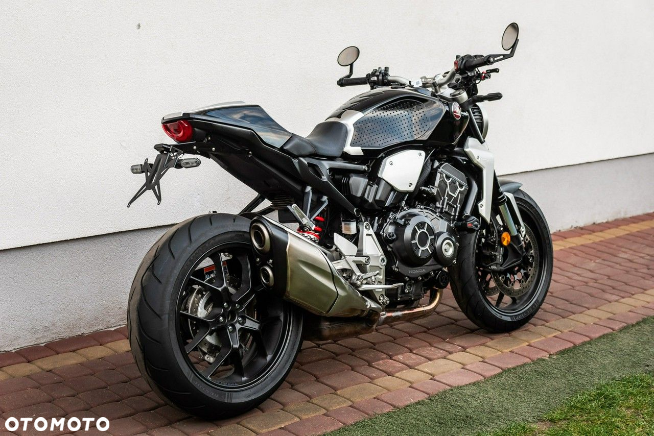 Honda CB - 3