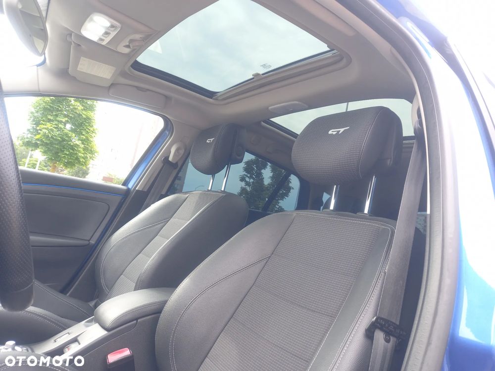 Renault Megane TCe 180 GT - 15