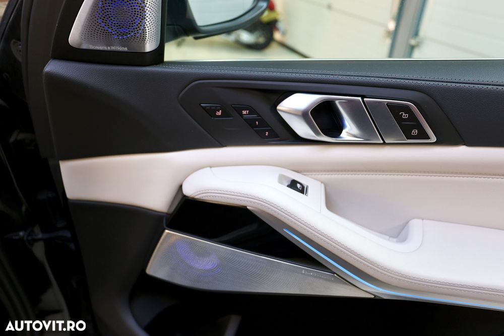 BMW X5 xDrive45e - 30