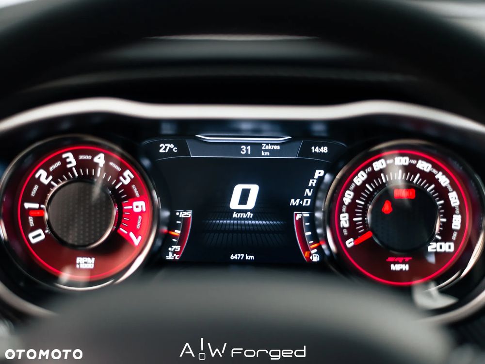 Dodge Challenger 6.2 Hellcat - 17