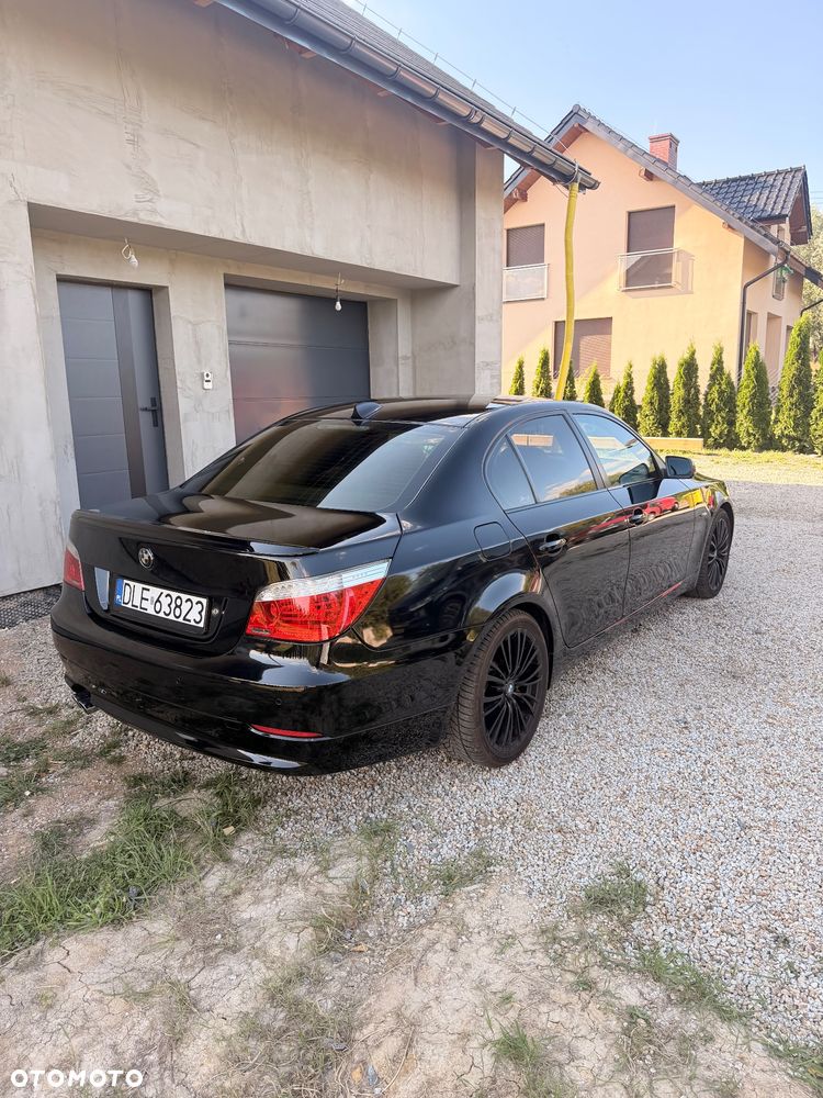 BMW Seria 5 530i - 4