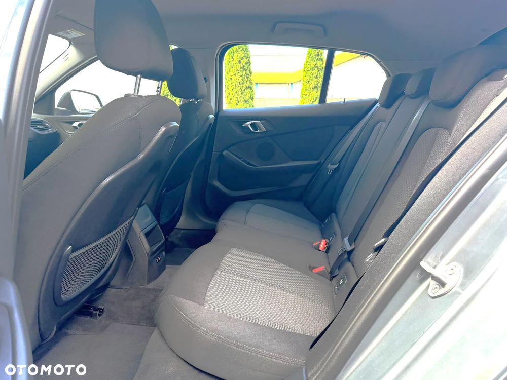 BMW Seria 1 118i - 15