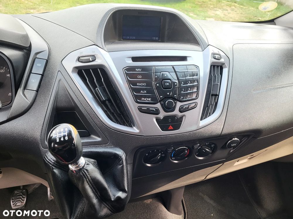 Ford Tourneo Custom 2.0 TDCi L1 Titanium - 10