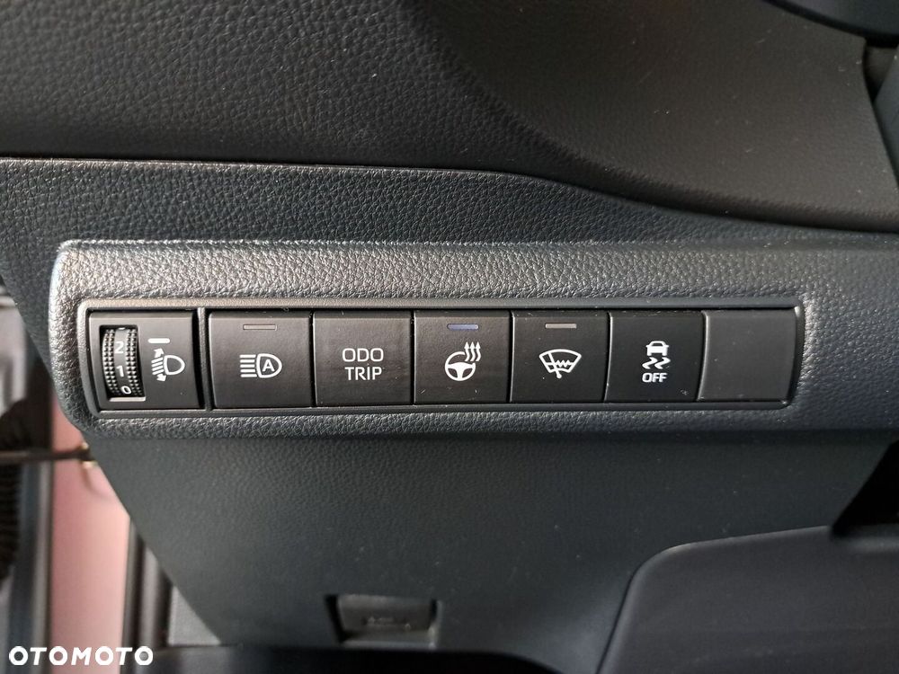 Toyota Corolla 1.8 Hybrid Comfort - 36
