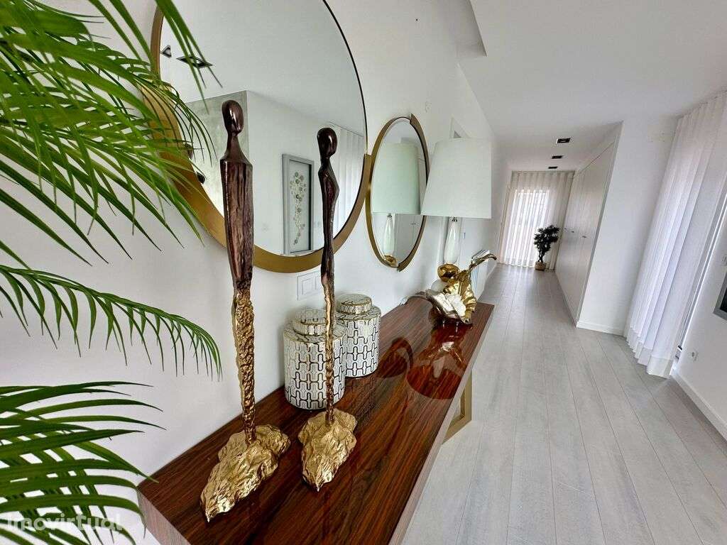 Venda Moradia - Grande imagem: 2/57