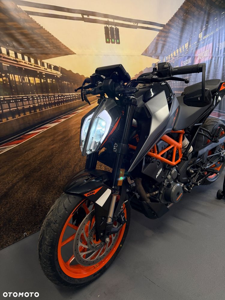 KTM Duke - 9