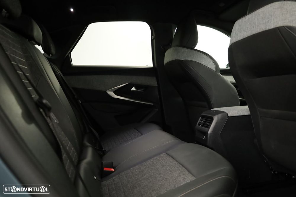 Peugeot 3008 1.2 Hybrid Allure e-DCS6 - 20