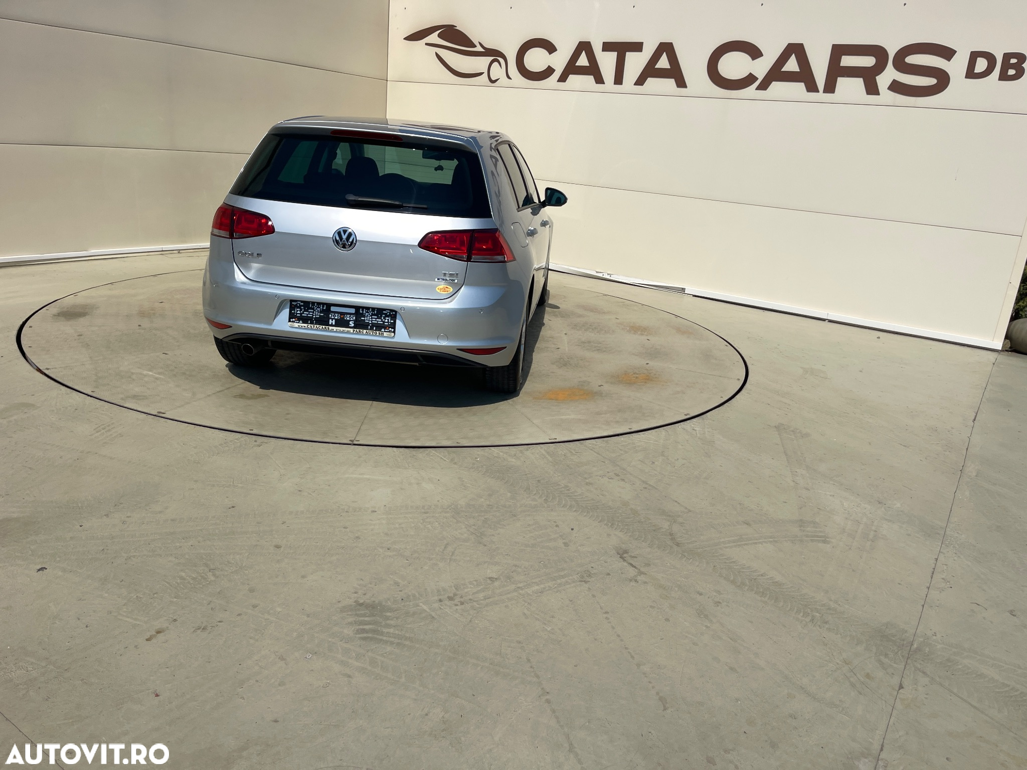 Volkswagen Golf 1.2 TSI BlueMotion Technology Lounge - 14