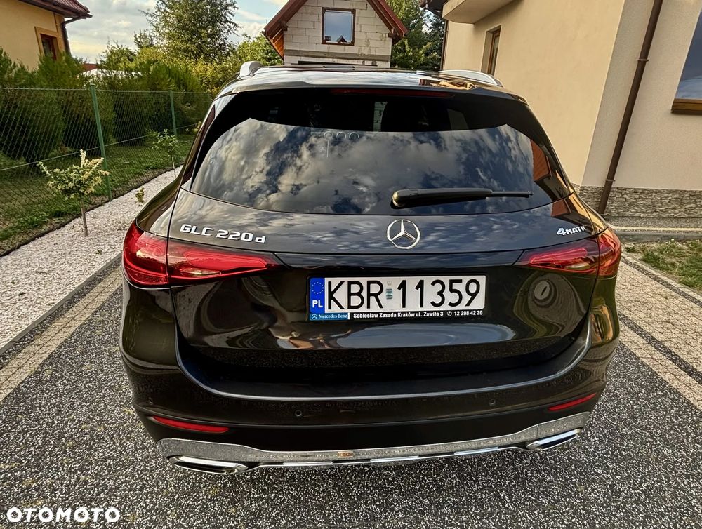 Mercedes-Benz GLC 220 d mHEV 4-Matic Avantgarde - 11