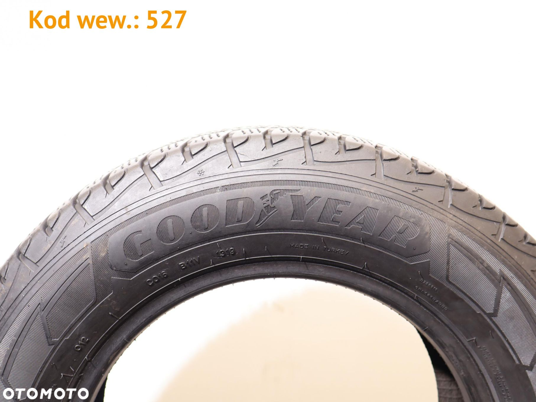 Goodyear CARGO ULTRA GRIP - 215/65 R15C - 5